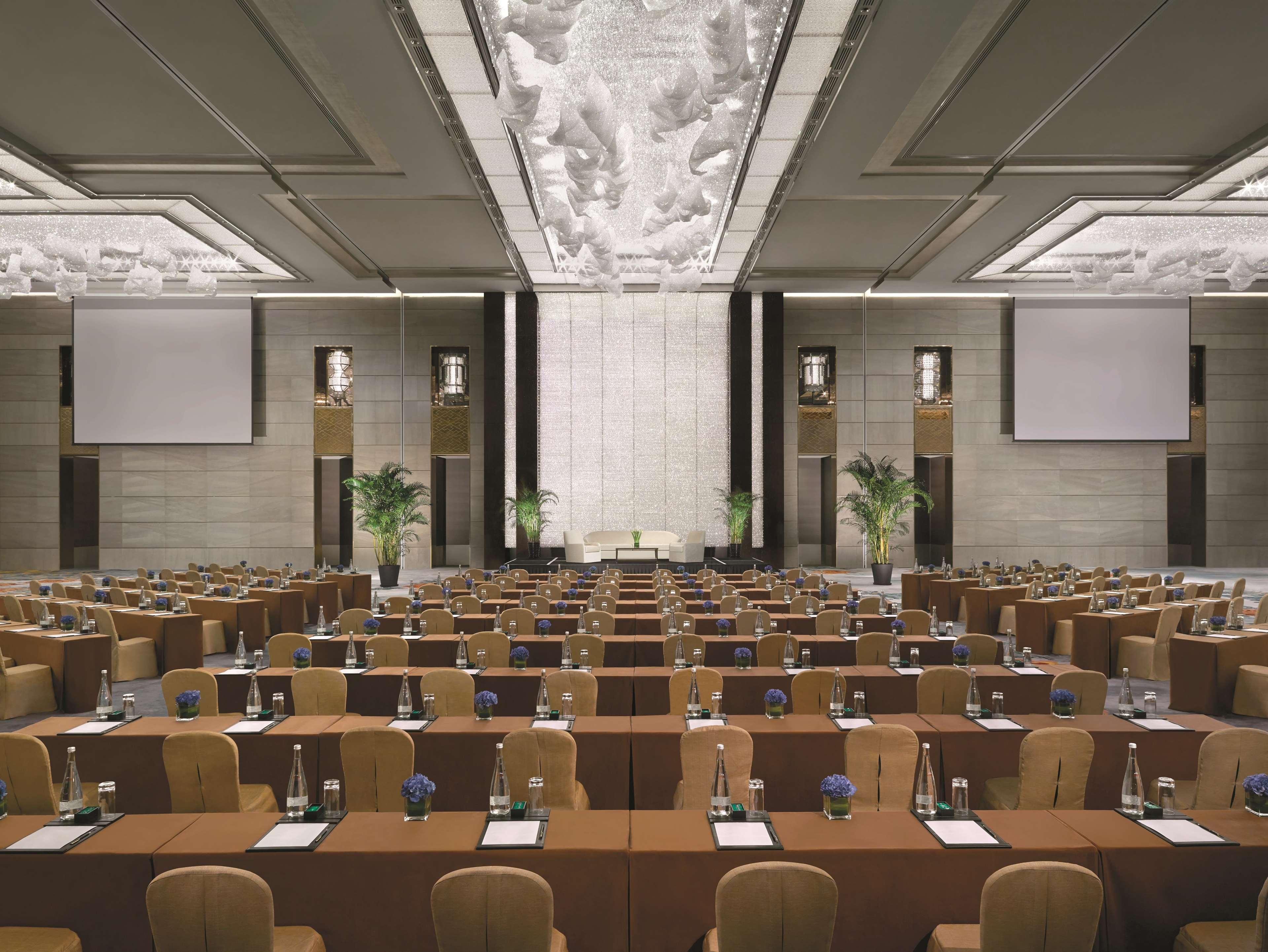 Jing An Shangri-La, שנגחאי מראה חיצוני תמונה